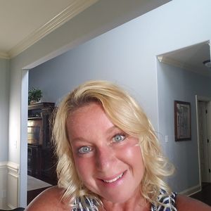 Meet your Posher, Mickey